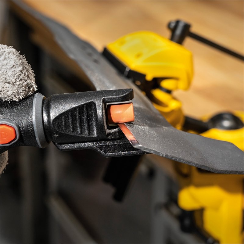 Ozito Cordless 3.6V Chain And Blade Sharpener (4519113556025)