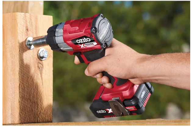 Ozito Power X Change 18V Brushless Impact 1/2" Wrench Kit (4510286020665)